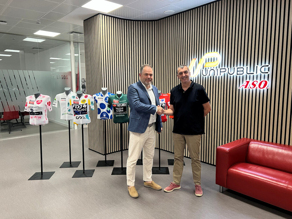 Sanir gestionará el dispositivo de emergencias y el transporte sanitario integral de la Vuelta Ciclista a España 2025